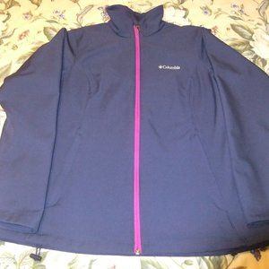 COLUMBIA WOMANS LIGHT WEIGHT LARGE JACKET